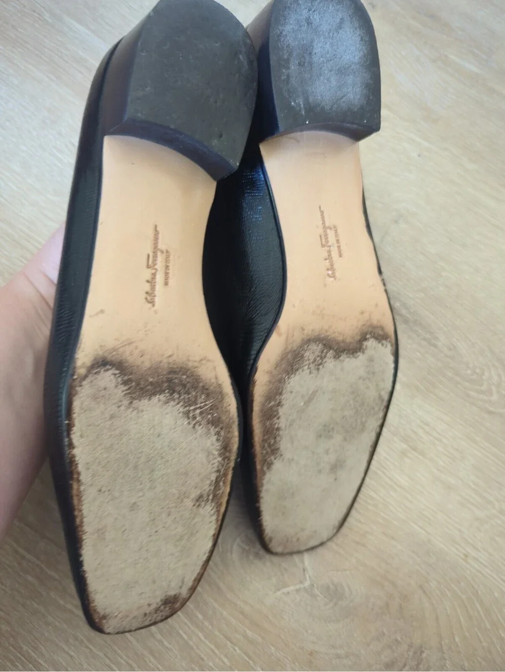 Salvatore Ferragamo Gancini Loafers Shoes Womens Black Lizard Embossed 8.52A
